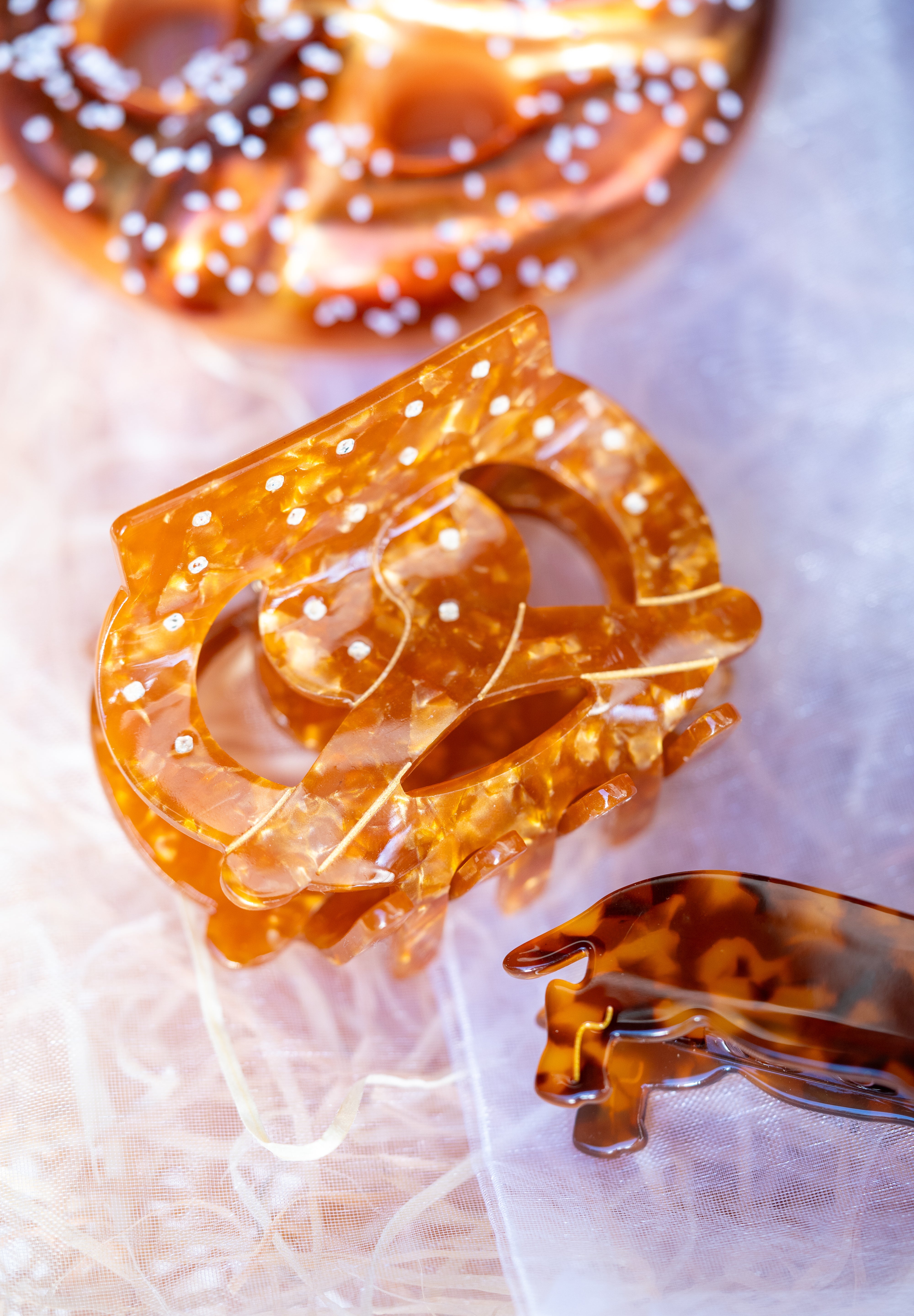 Haarklammer Breze braun groß