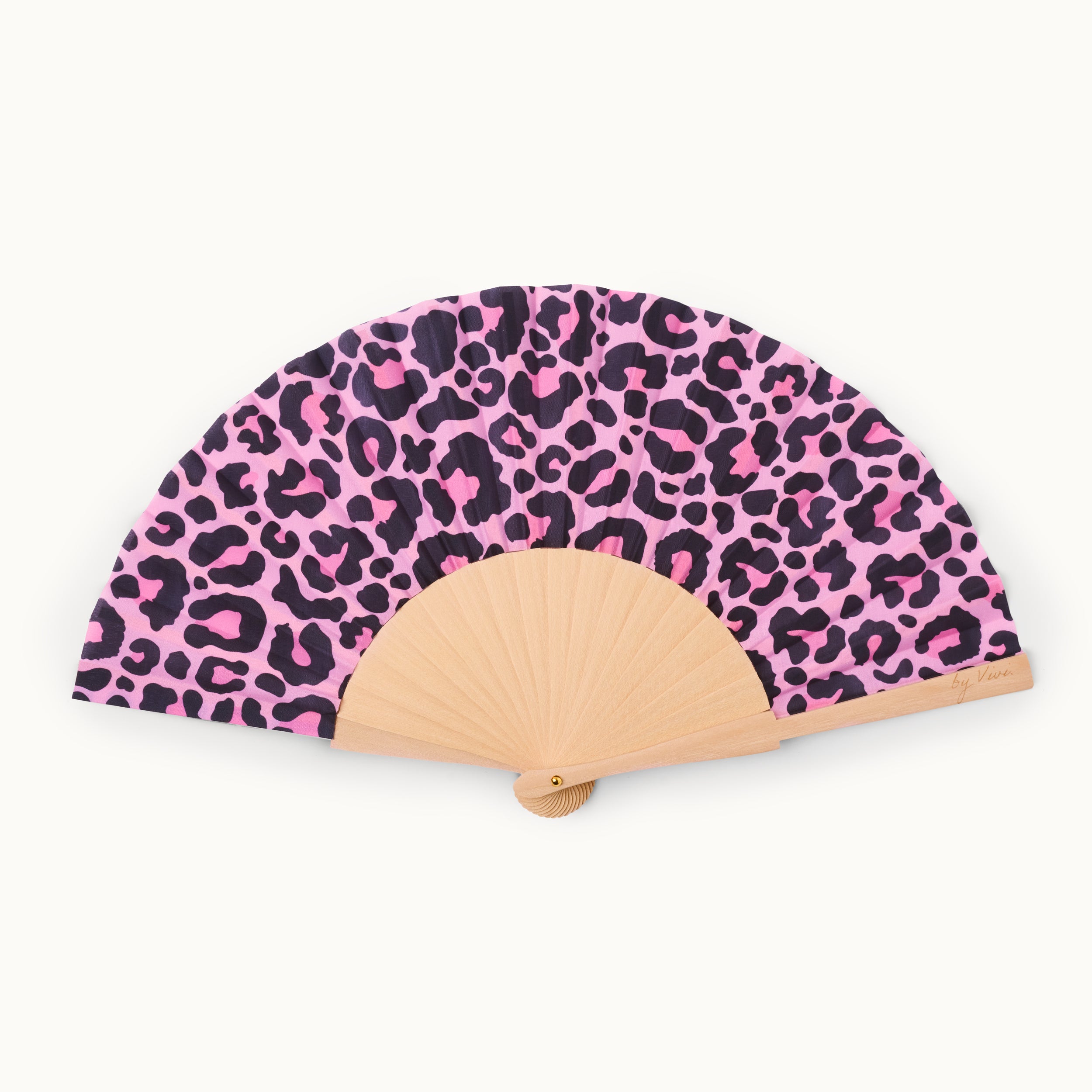 FAN011_2.jpg