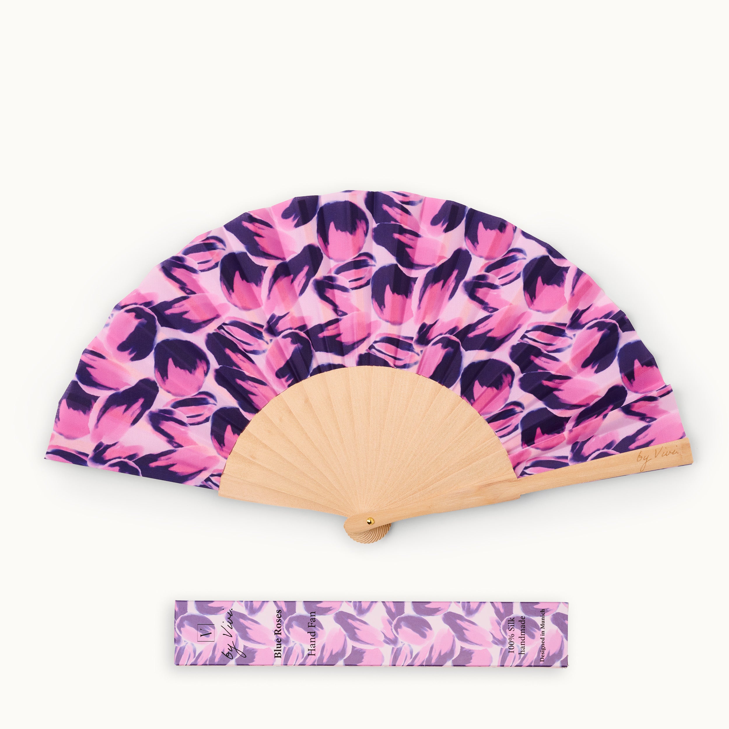 FAN022_1.jpg
