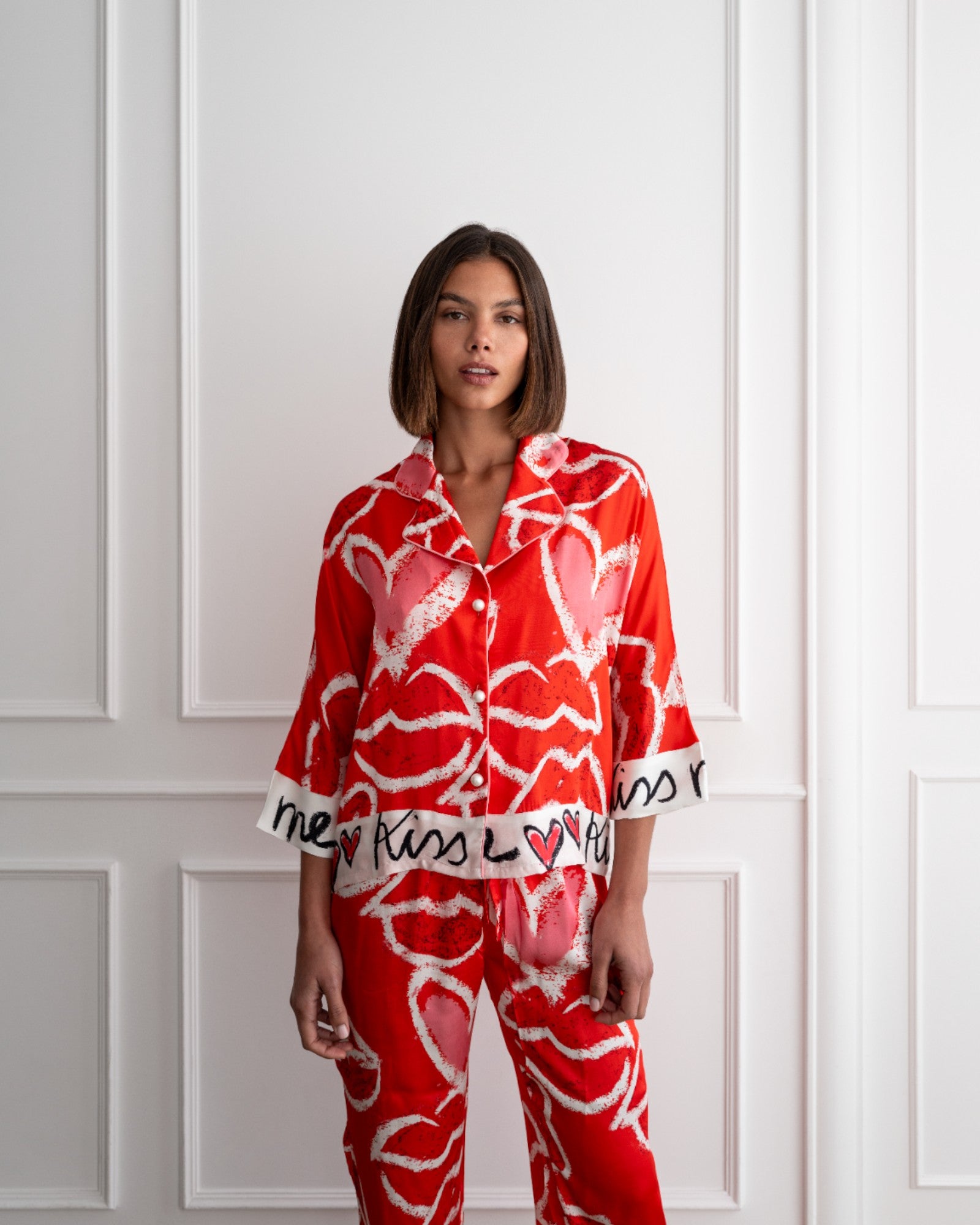 Bluse Loose Cut Kiss Me