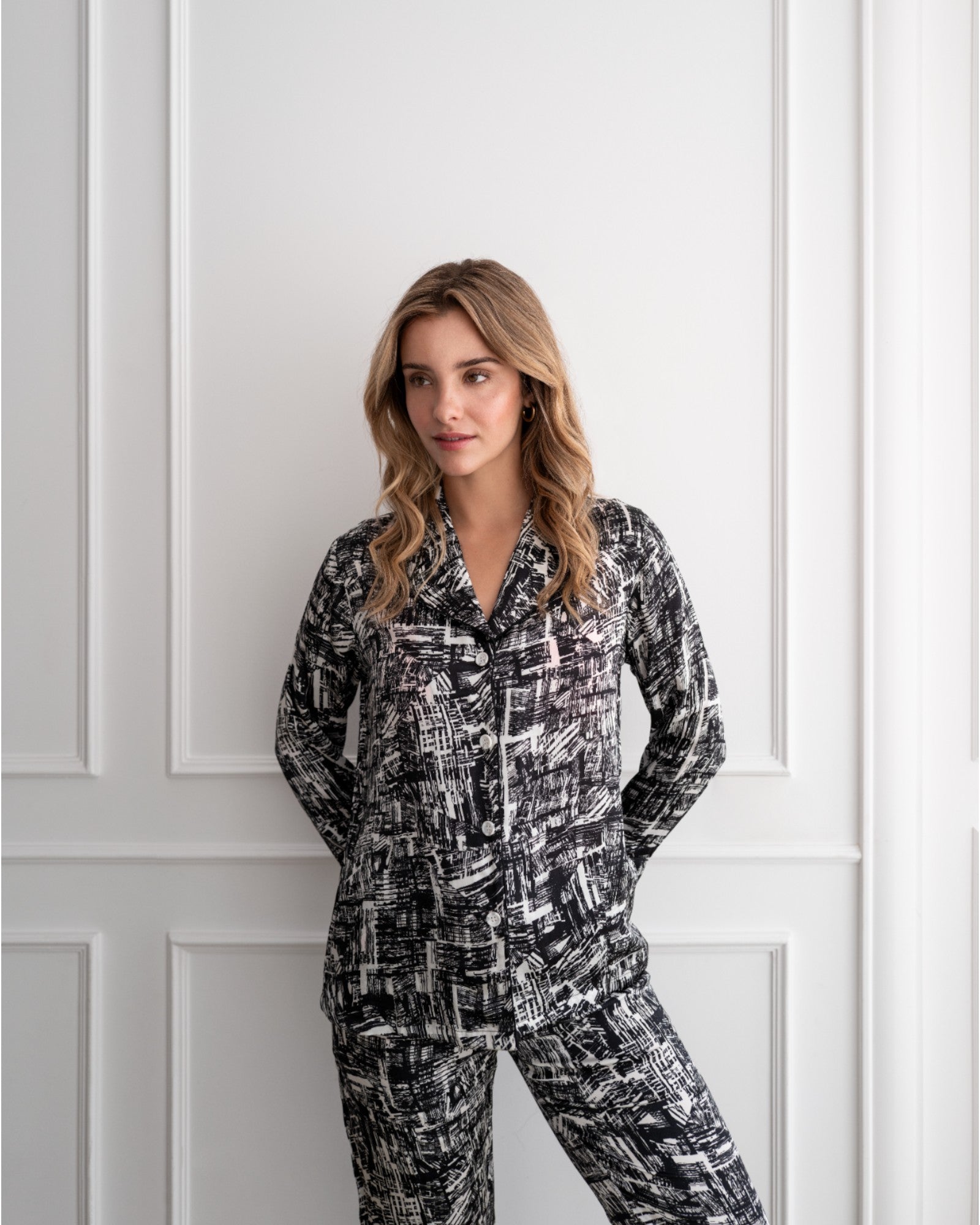 Bluse Straight Cut Black & White