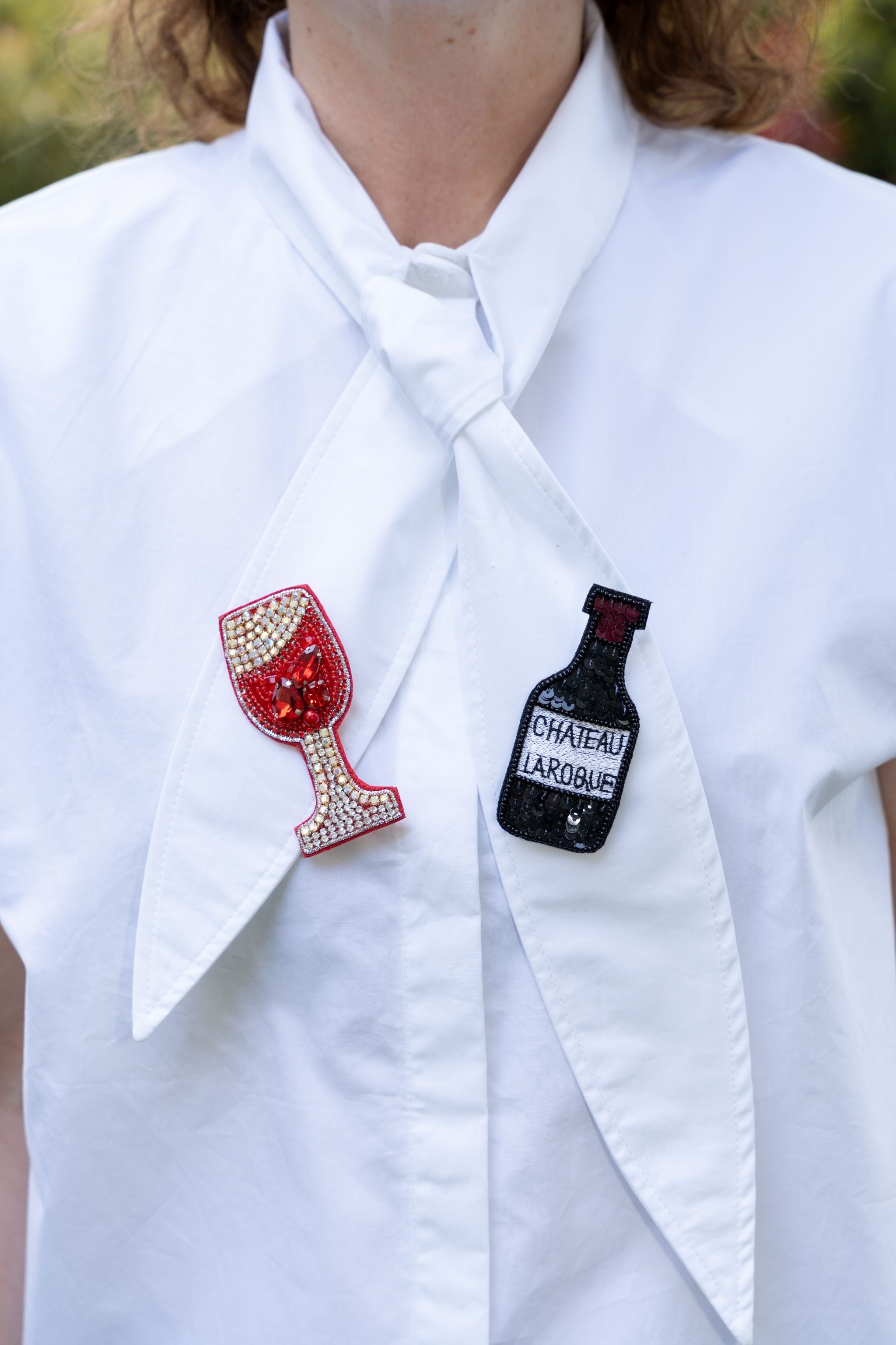 Broschenpaar: Rotwein