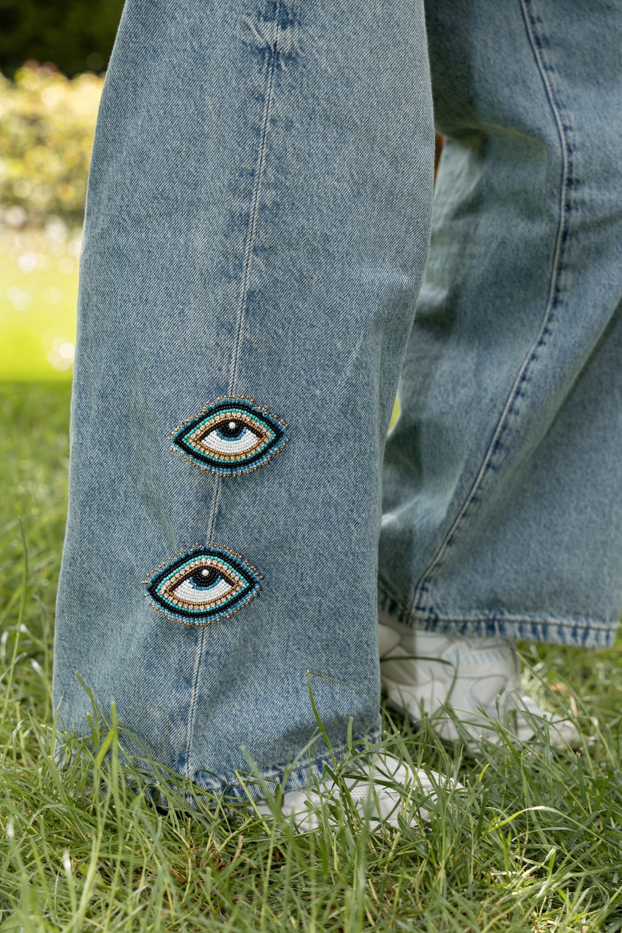 Broschenpaar: Blauer Evil Eye
