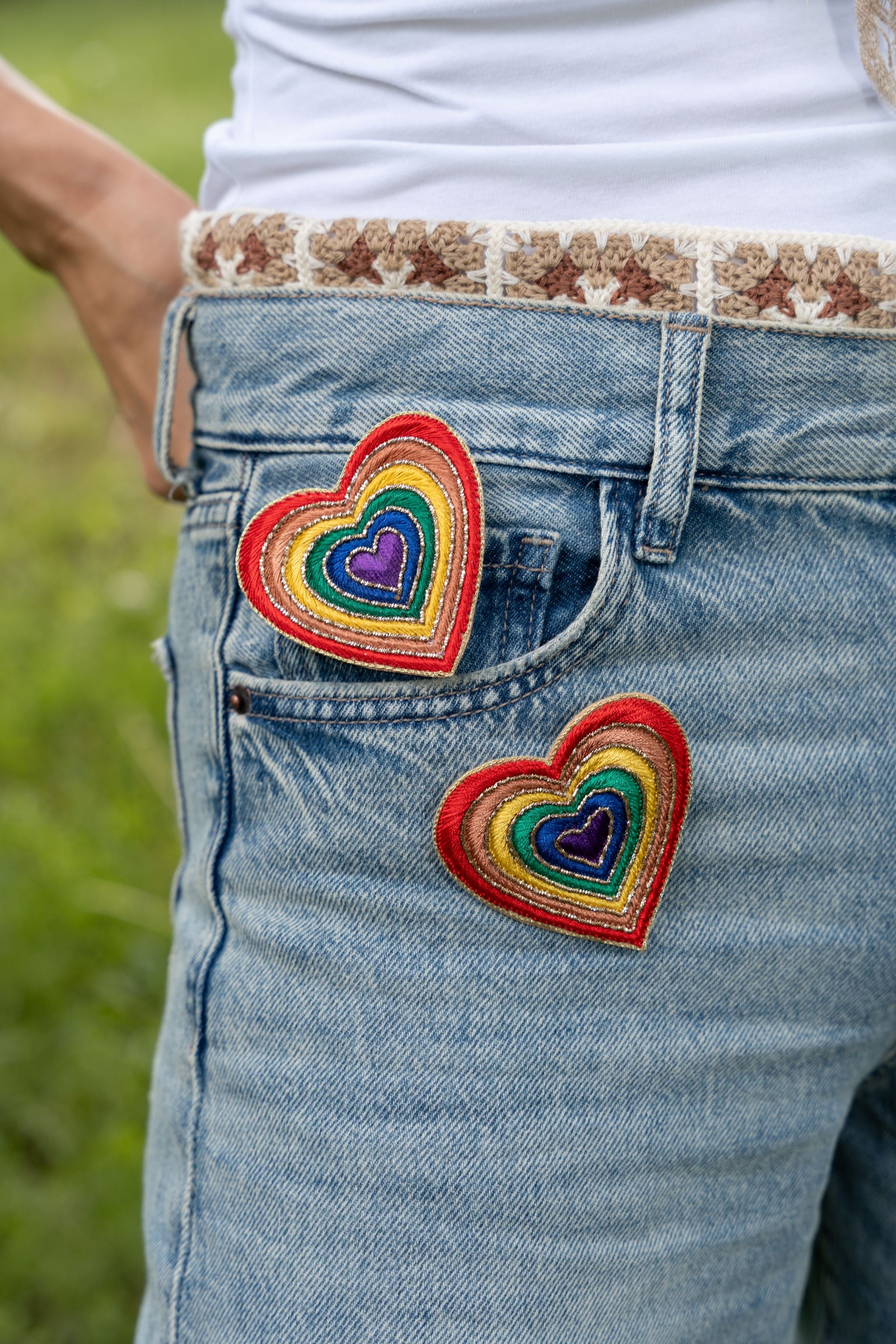 Broschenpaar: Regenbogenherz